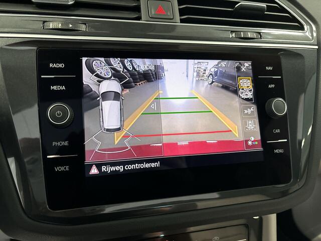 Volkswagen TIGUAN 1.4 Tsi 245pk DSG eHybrid Elegance · Panoramadak · Camera · Elek.Trekhaak · Elek. Achterklep · Keyless · 18'' Inch ·