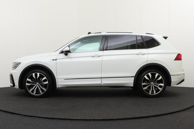 Volkswagen TIGUAN Allspace 2.0 TDI Highline R-Line 7-pers. Pano-dak Massage Adap. Cruise