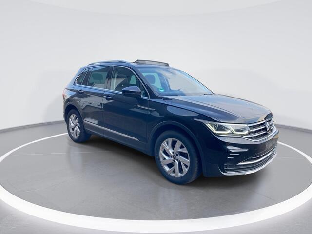 Volkswagen TIGUAN 1.5TSI/150PK DSG Elegance · Panoramadak · Massagefunctie · Camera + Parkeersensoren