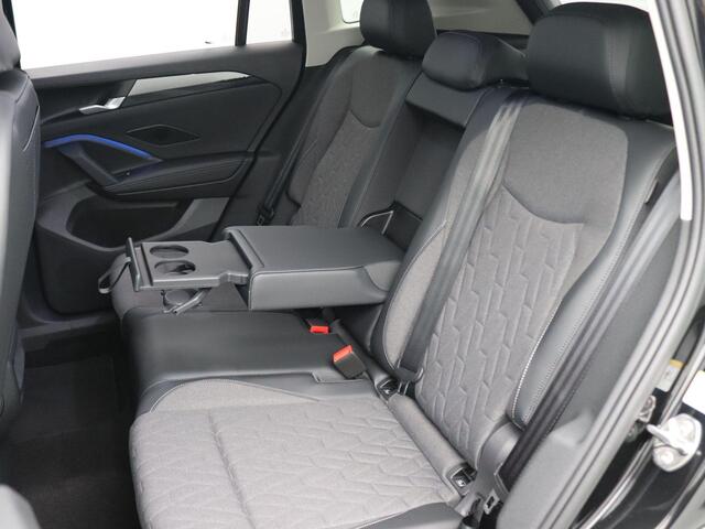 Volkswagen TIGUAN 1.5 eHybrid Life Edition 204PK DSG Adaptieve Cruise Controle, Achteruitrijcamera, Side Assist, Navi via Apple Carplay/Android Auto, Keyless, Stoel-Stuurverwarming, Elektr. Achterklep, Trekhaak, 19" LM Velgen