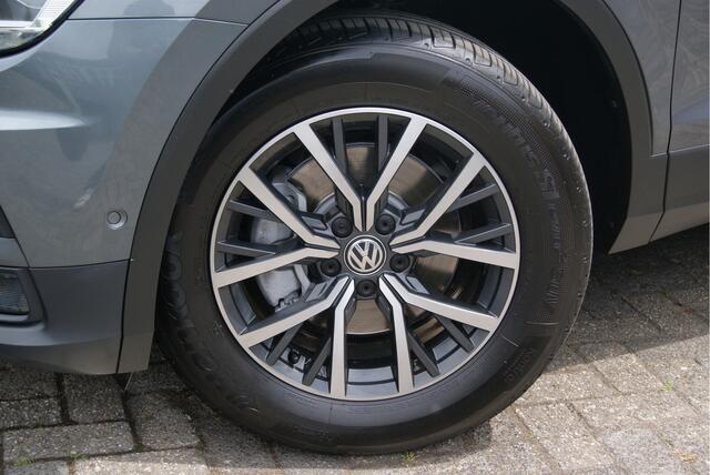Volkswagen TIGUAN Allspace 1.5 TSI 150PK DSG 7p. Panorama/Carplay/Trekhaak/Camera/ACC/1ste eig. Aut7