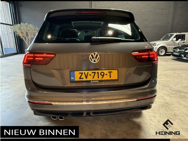 Volkswagen TIGUAN 1.5 TSI ACT Highline Business R. DSG Automaat. Panoramadak. Camera. Apple-carplay. Navi 82000 km met NAP !!