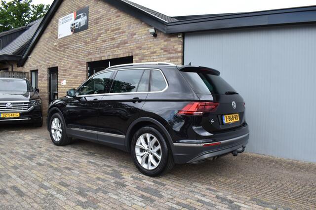 Volkswagen TIGUAN 1.5 TSI ACT HIGHL. LED, Camera, Apple Carplay