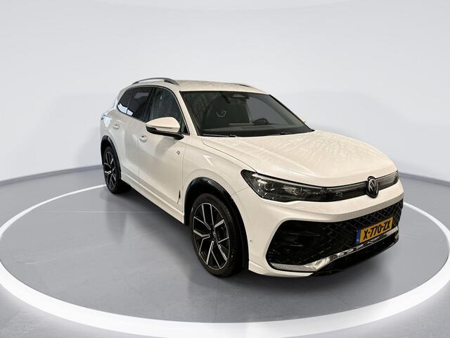 Volkswagen TIGUAN 1.5 eTsi 150pk DSG R-Line Business · Camera · Apple/Android Car Play · Massage · Keyless · Navi · Dodehoek Detectie · 20'' Inch · Garantie t/m 27-02-2028 of 100.000km