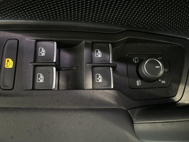 Volkswagen TIGUAN 1.5 eTsi 150pk DSG R-Line Business · Camera · Apple/Android Car Play · Massage · Keyless · Navi · Dodehoek Detectie · 20'' Inch · Garantie t/m 27-02-2028 of 100.000km