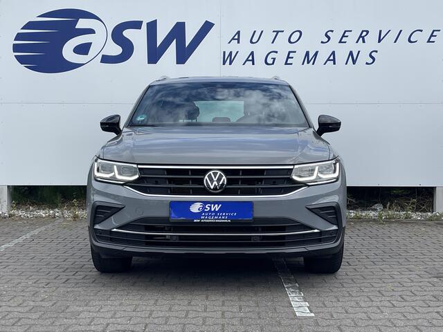 Volkswagen TIGUAN 1.5 TSI Life Active | Navi | ACC | IQ Light | CarPlay | HUD | DAB+ | 18 inch
