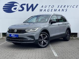 volkswagen-tiguan-1.5-tsi-life-acti