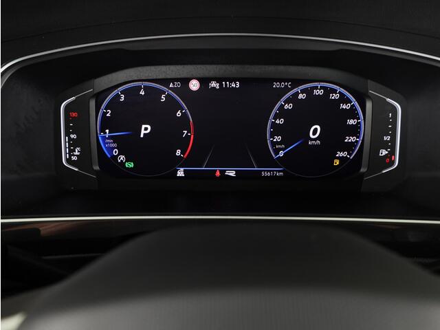 Volkswagen TIGUAN 1.5 TSI R-Line 150 PK | Automaat (DSG) | Panoramadak | 20 Inch | Stoelverwarming | Led matrix | Elektrische klep