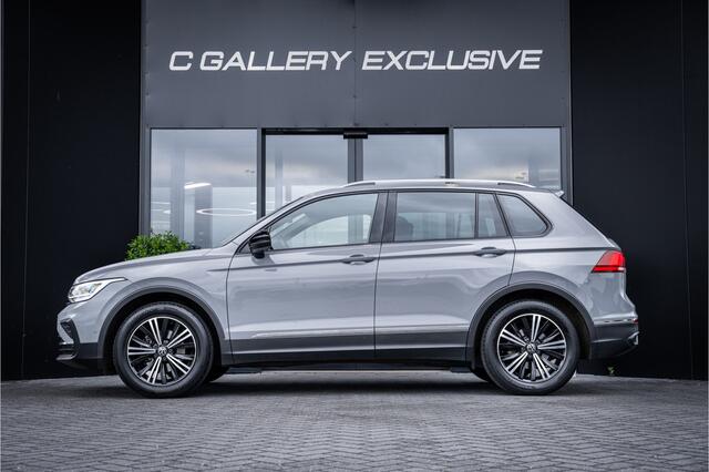 Volkswagen TIGUAN 1.5 TSI MY21 - Panorama | ACC | Stoelverwarming | Apple Carplay