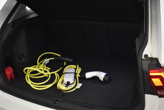 Volkswagen TIGUAN 245PK DSG E-HYBRID LIFE VIRTUAL/NAVI/CAMERA