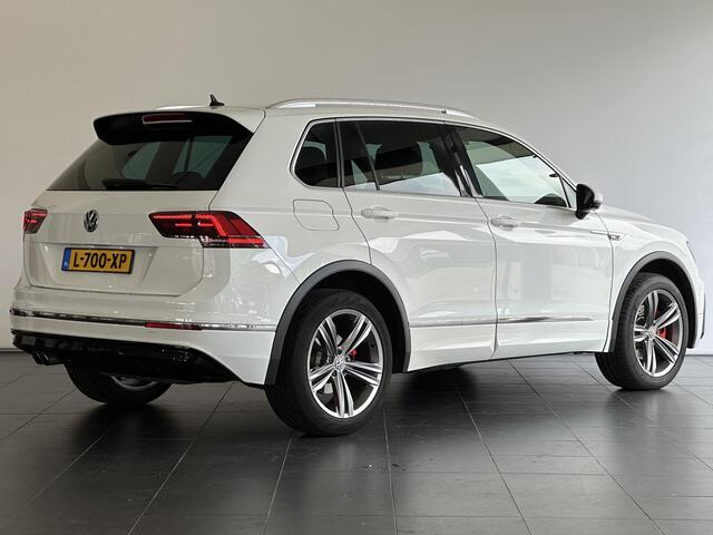 Volkswagen TIGUAN 2.0 TSI 4Motion Highline | 3x R-LINE | AUTOMAAT | PARKEERSENSOREN VOOR-EN ACHTER | 4MOTION