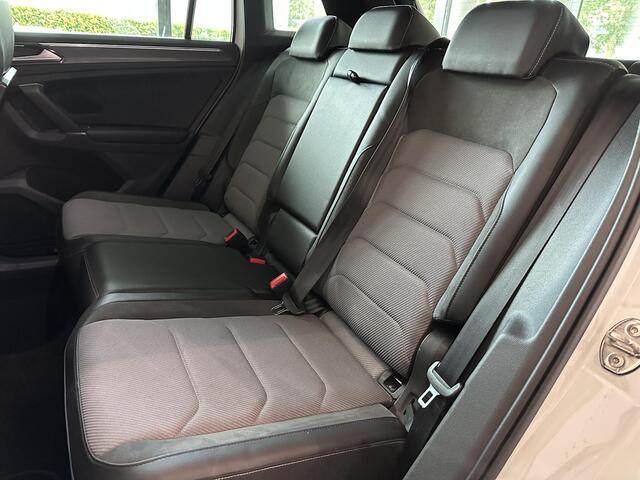Volkswagen TIGUAN 2.0 TSI 4Motion Highline | 3x R-LINE | AUTOMAAT | PARKEERSENSOREN VOOR-EN ACHTER | 4MOTION
