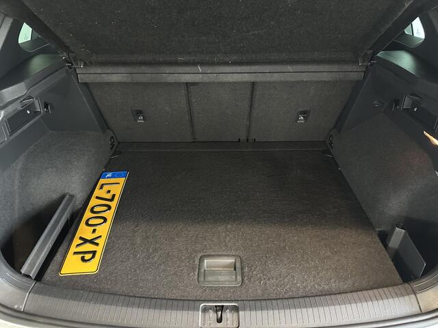 Volkswagen TIGUAN 2.0 TSI 4Motion Highline | 3x R-LINE | AUTOMAAT | PARKEERSENSOREN VOOR-EN ACHTER | 4MOTION