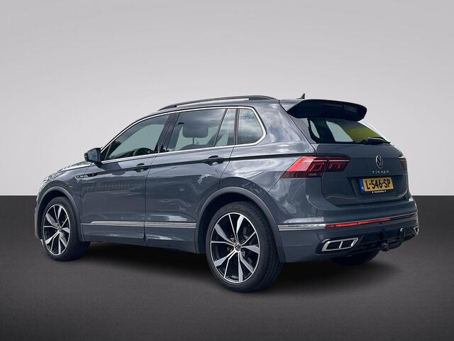 Volkswagen TIGUAN 1.5 TSI R-Line Business+ | Achteruitrijcamera | Headup Display | Elektrisch bedienbare achterklep | Carplay |