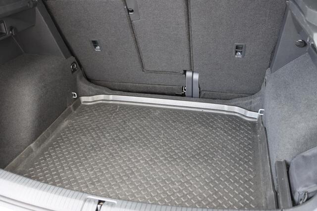 Volkswagen TIGUAN 1.5 TSI 150pk DSG R-Line Business +