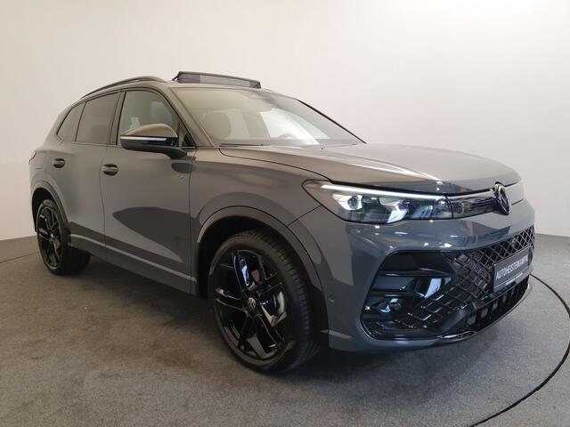 Volkswagen TIGUAN 1.5 TSI 150pk DSG/AUT R-Line Leder, Wegklapbare trekhaak, Panoramadak, 360 camera