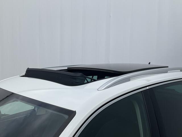 Volkswagen TIGUAN 2.0 TDI 150pk Aut7 Highline 4Motion Pano Trekhaak 4x4 Virtual Cock
