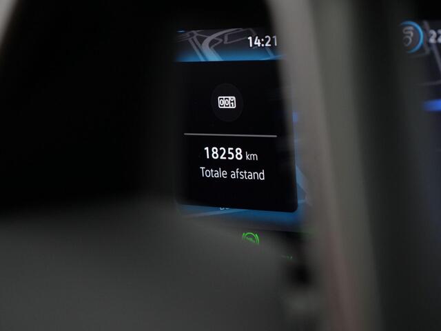 Volkswagen TIGUAN 1.5 eTSI 131 pk Life Edition | Trekhaak | Achteruitrijcamera | Navigatie | Stuur-/stoelverwarming