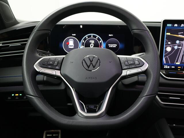 Volkswagen TIGUAN 1.5 eTSI R-Line Business | 150 PK | Automaat | Trekhaak | Panoramadak | Stoelverwarming | Sportstoelen