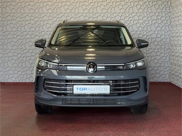 Volkswagen TIGUAN 1.5 eTSI MHEV ELEGANCE IQ.LED 360CAM AMBIANCE.LIGHT ERGO.SEAT MASSAGE STOEL/STUUR VERW. ELEK.KLEP 07/2024 "Volkswagen rijden begint bij Topautos.nl - 75 topmodellen direct op voorraad!"