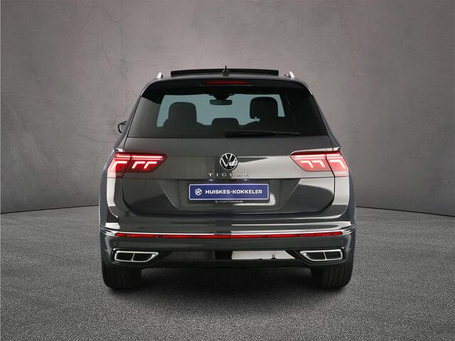 Volkswagen TIGUAN R-Line 1.5 TSI 150pk DSG Automaat Trekhaak, Lederen bekleding, Panoramadak, Adaptive cruise control, Elektrische achterklep, LED matrix koplampen
