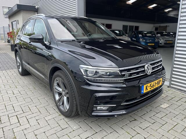 Volkswagen TIGUAN 1.4 TSI ACT R-Line / Pano / Trekhaak