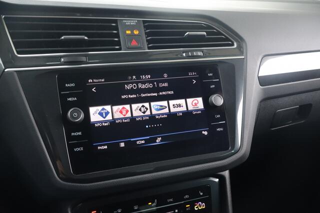 Volkswagen TIGUAN 1.4 TSI eHy R Bns+ Panorama dak | Elek trekhaak | Camera | Adapt