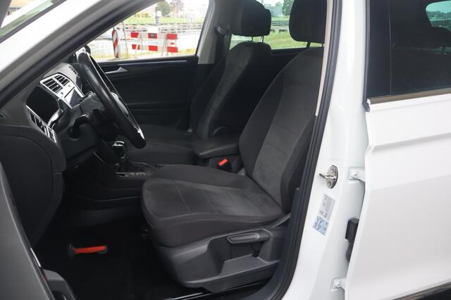 Volkswagen TIGUAN 1.4 TSI eHy R Bns+ Panorama dak | Elek trekhaak | Camera | Adapt