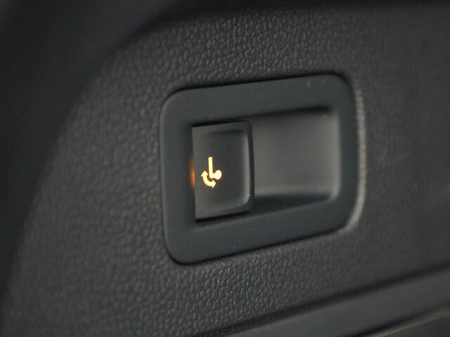 Volkswagen TIGUAN All-Space 1.5 TSI 150PK DSG Life 7p. · Navigatie · Trekhaak · Parkeersensoren · Stoel- & stuurverwarming ·