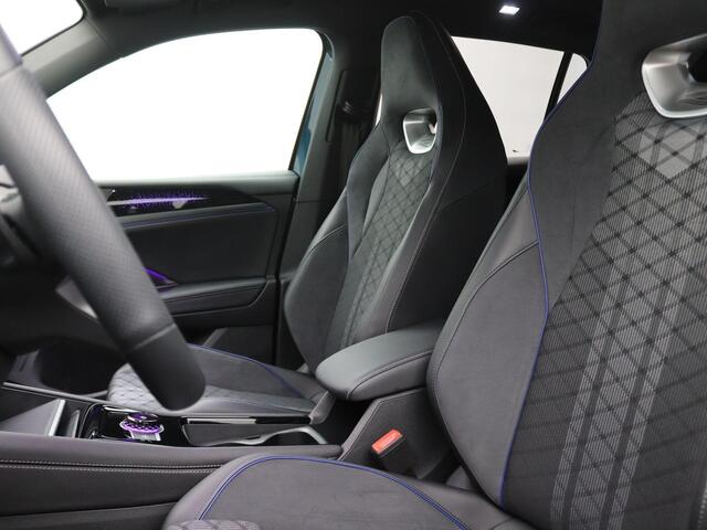 Volkswagen TIGUAN 1.5 eHybrid R-Line Edition 272PK DSG Trekhaak wegklapbaar, Panoramadak, Head-Up display, Harman Kardon, Side Assist, Keyless, Winterpakket, 20" LM Velgen