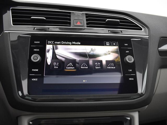Volkswagen TIGUAN 1.4 Tsi 245pk DSG eHybrid Elegance · Panoramadak · Camera · Elek.Trekhaak · Elek. Achterklep · Keyless · 18'' Inch ·