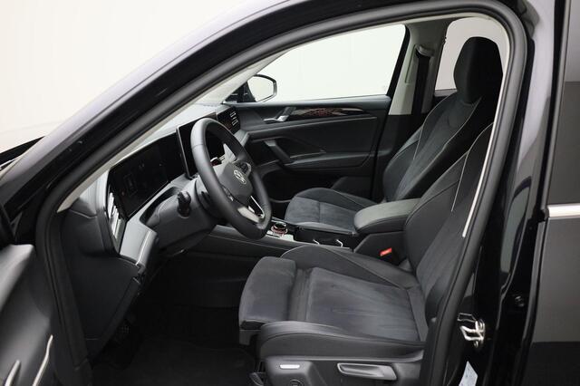 Volkswagen TIGUAN Elegance 1.5 110 kW/150PK · Navigatie · Trekhaak · Areavieuw Ergostoel Matrix-led