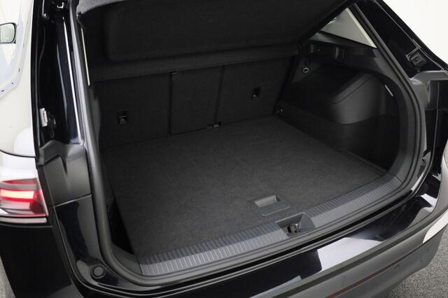 Volkswagen TIGUAN Elegance 1.5 110 kW/150PK · Navigatie · Trekhaak · Areavieuw Ergostoel Matrix-led