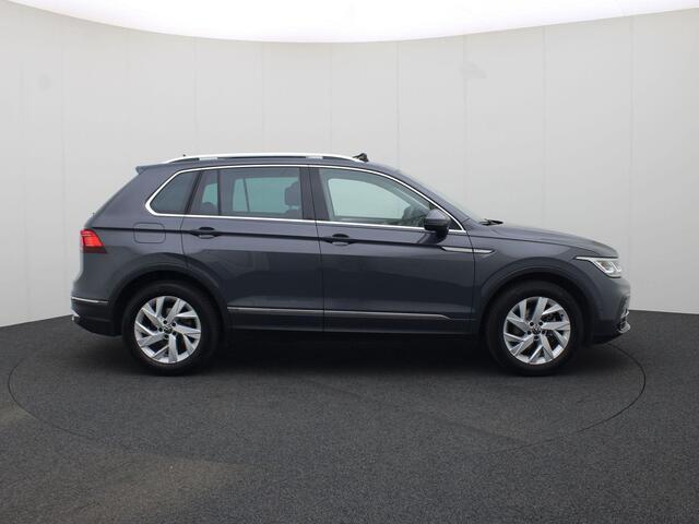 Volkswagen TIGUAN 1.5TSI/150pk DSG Elegance DSG · Panoramadak · Stoelverwarming · Matrix led · Navigatie · Garantie t/m 30-01-2029 of 100.000km