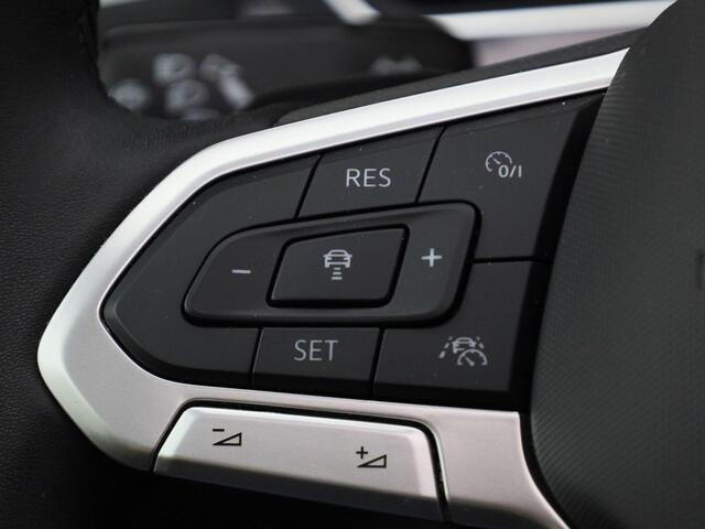 Volkswagen TIGUAN 1.5TSI/150pk DSG Elegance DSG · Panoramadak · Stoelverwarming · Matrix led · Navigatie · Garantie t/m 30-01-2029 of 100.000km