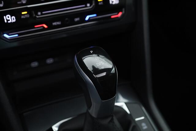 Volkswagen TIGUAN Allspace 1.5 TSI 7p. DSG | Pano | Navi | Stoel- Stuurverw. | Elek. Trekhaak | Elek. Achterklep | Adapt. Cruise