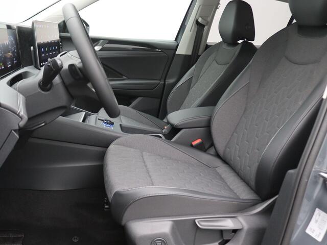 Volkswagen TIGUAN 1.5 eHybrid Life Edition 204PK DSG Achteruitrijcamera, Adaptieve Cruise Controle, Navi via Apple Carplay/Android Auto, Keyless, Side Assist, Stoel-Stuurverwarming, Elektr. Achterklep, 17" LM Velgen
