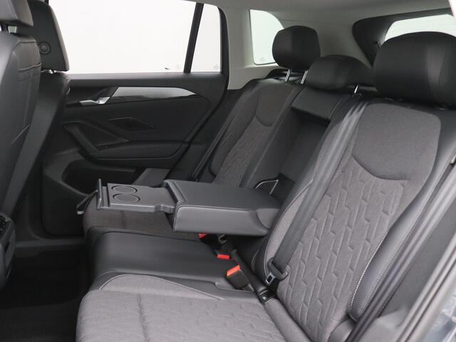 Volkswagen TIGUAN 1.5 eHybrid Life Edition 204PK DSG Achteruitrijcamera, Adaptieve Cruise Controle, Navi via Apple Carplay/Android Auto, Keyless, Side Assist, Stoel-Stuurverwarming, Elektr. Achterklep, 17" LM Velgen