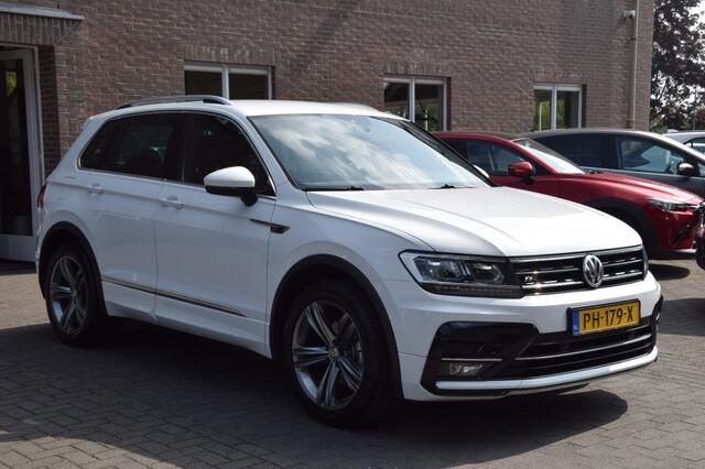 Volkswagen TIGUAN 1.4 TSI R-LINE! AFN. TREKHAAK/ADAP. CRUISE/CARPLAY