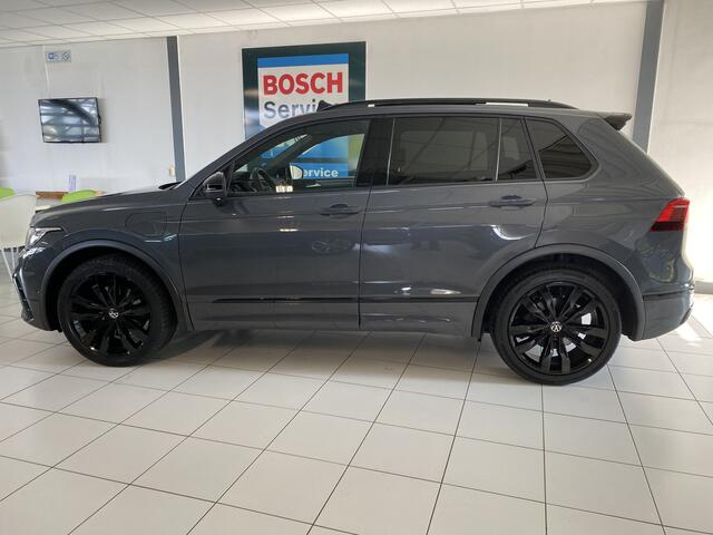 Volkswagen TIGUAN 1.4 TSI eHybrid R-Line Black style Panoramadak Sfeer IQ Light Trekhaak