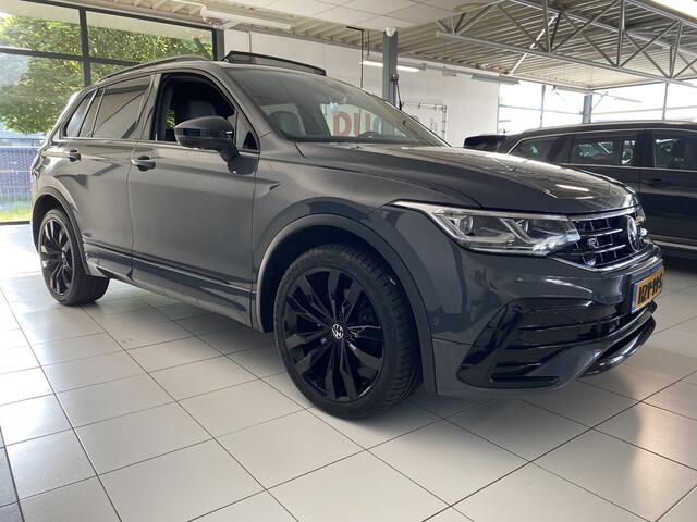Volkswagen TIGUAN 1.4 TSI eHybrid R-Line Black style Panoramadak Sfeer IQ Light Trekhaak
