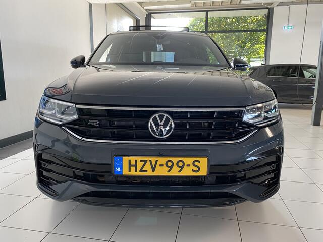 Volkswagen TIGUAN 1.4 TSI eHybrid R-Line Black style Panoramadak Sfeer IQ Light Trekhaak