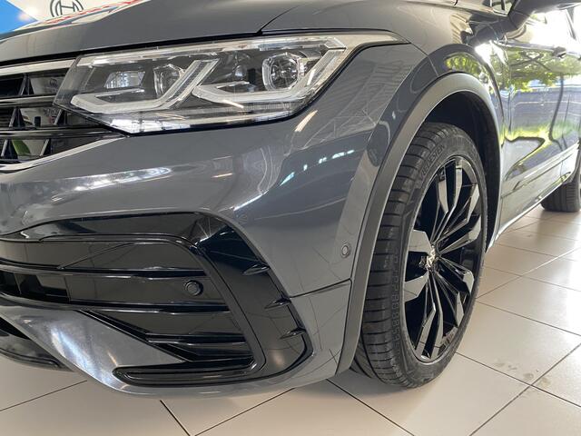 Volkswagen TIGUAN 1.4 TSI eHybrid R-Line Black style Panoramadak Sfeer IQ Light Trekhaak