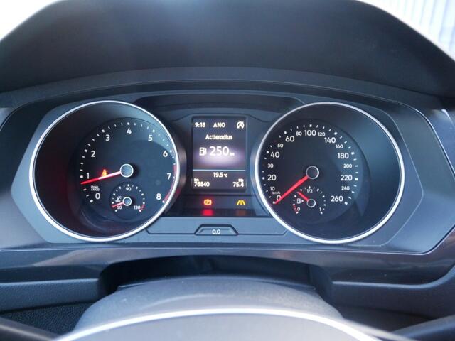 Volkswagen TIGUAN 1.4 TSI ACT CON. SOUND-R-LINE **Clima//Navi//Lm//Th **