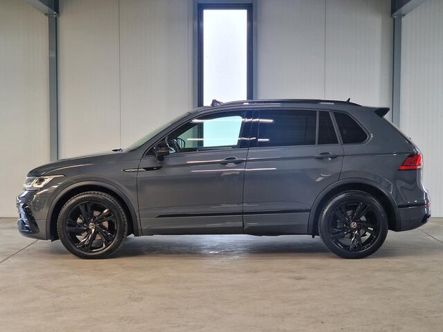 Volkswagen TIGUAN 1.5 TSI R-Line 150 pk DSG | Schuifdak | Trekhaak | Winter Pack |