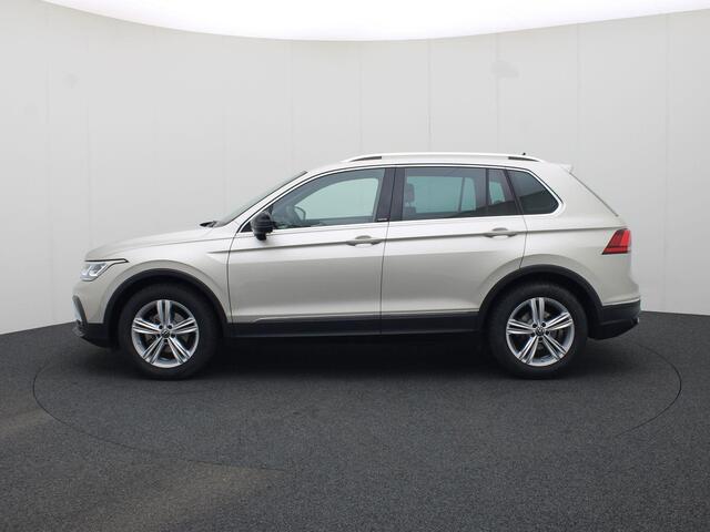 Volkswagen TIGUAN 1.5 TSI 150pk DSG Life · Apple/Android Car Play · Stoel & Stuurverwarming · Navigatie · Camera + parkeersensoren · Trekhaak wegklapbaar · Garantie t/m 24-03-2029 of 100.000km