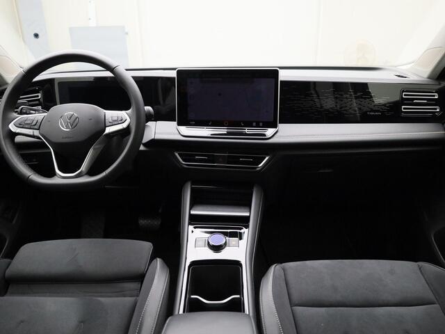 Volkswagen TIGUAN 1.5 eTSI 150pk DSG Life Edition · Navigatie · Trekhaak · 360 - Camera + Parkeersensoren · Garantie tot september 2026