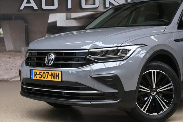 Volkswagen TIGUAN 1.5 TSI 150pk Elegance (facelift) | ACC | Trekhaak | Standkachel | 100% (Dealer) onderhouden label