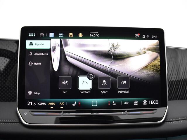 Volkswagen TIGUAN 1.5 eHybrid 204PK Life Edition · Assistance Plus · Comfort Pakket · Design Pakket ·