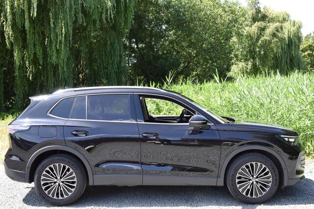 Volkswagen TIGUAN 1.5 eTSI LIFE IQ-LIGHT/NAVI/TREKHAAK word verwacht!